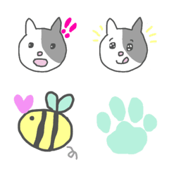 [LINE絵文字] 猫にも犬にも見える絵文字+ミツバチの画像